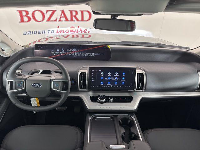 new 2025 Ford Expedition Max car, priced at $68,419