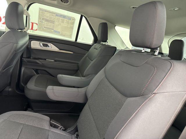 new 2025 Ford Explorer car, priced at $38,215