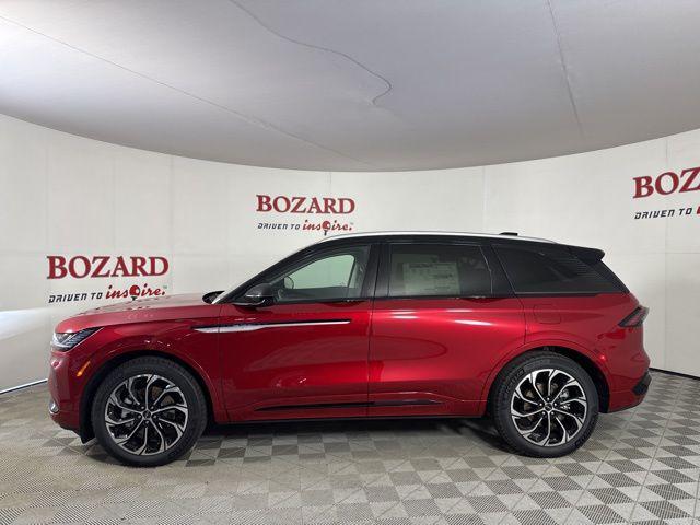 new 2025 Lincoln Nautilus car, priced at $63,397