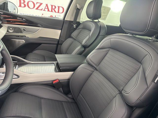 new 2025 Lincoln Nautilus car, priced at $63,397