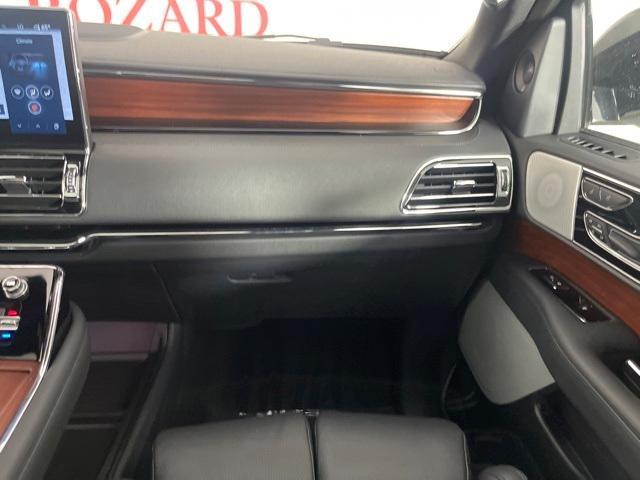 new 2024 Lincoln Navigator car, priced at $94,108