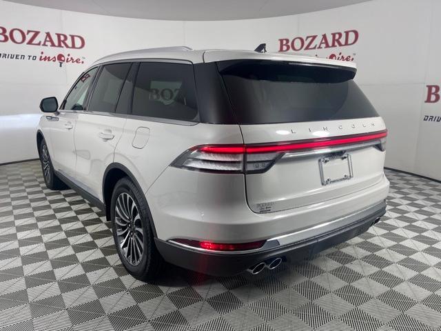 new 2024 Lincoln Aviator car, priced at $56,982