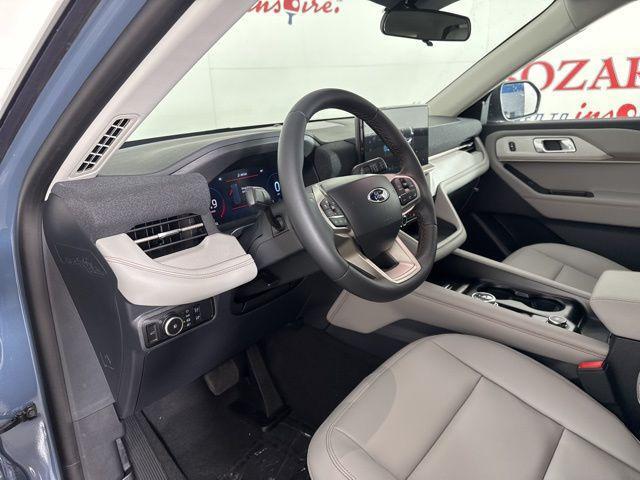 new 2025 Ford Explorer car, priced at $42,461