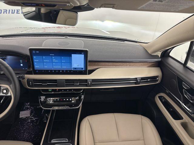 new 2025 Lincoln Corsair car, priced at $57,168
