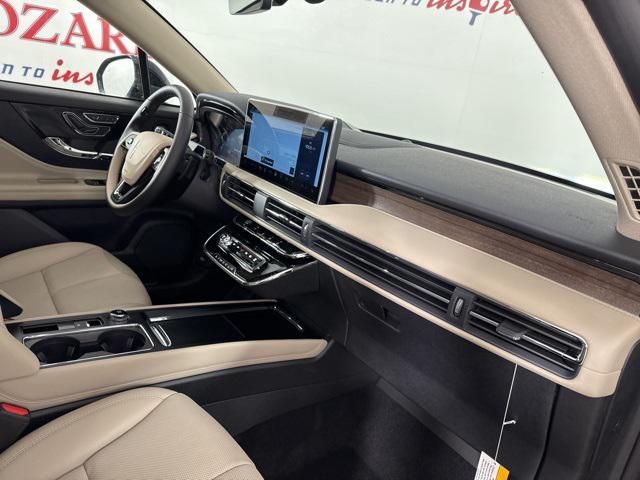 new 2025 Lincoln Corsair car, priced at $50,522