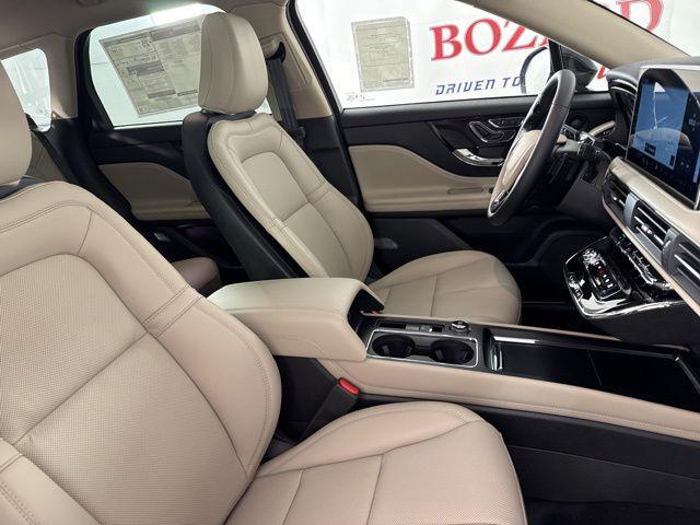 new 2025 Lincoln Corsair car, priced at $50,522
