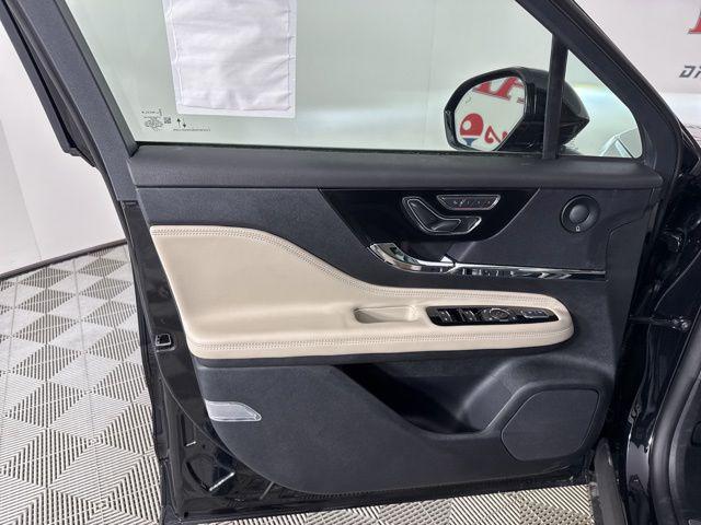 new 2025 Lincoln Corsair car, priced at $50,522