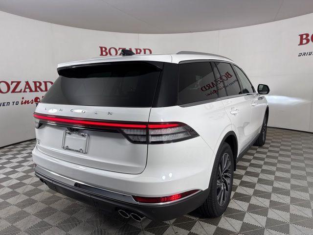 new 2025 Lincoln Aviator car, priced at $60,670