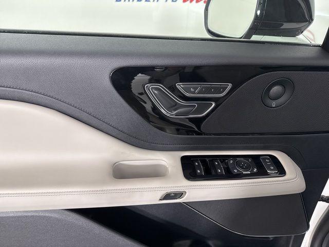 new 2025 Lincoln Aviator car, priced at $62,630