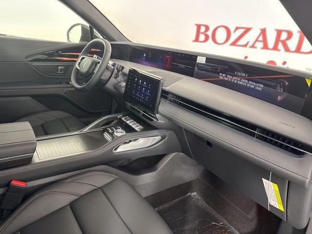 new 2025 Lincoln Nautilus car, priced at $53,576