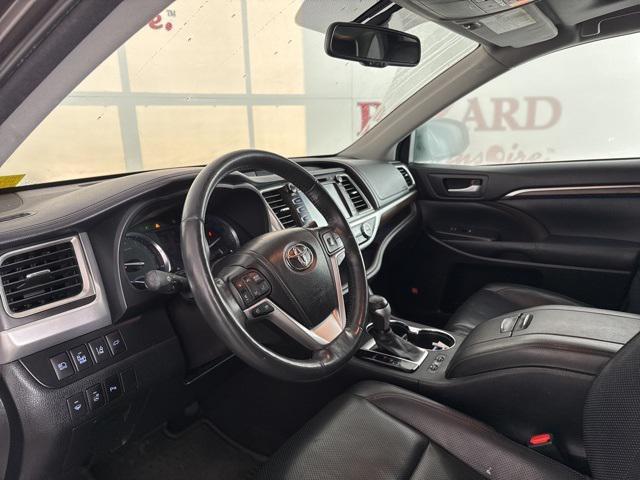 used 2014 Toyota Highlander car, priced at $17,000