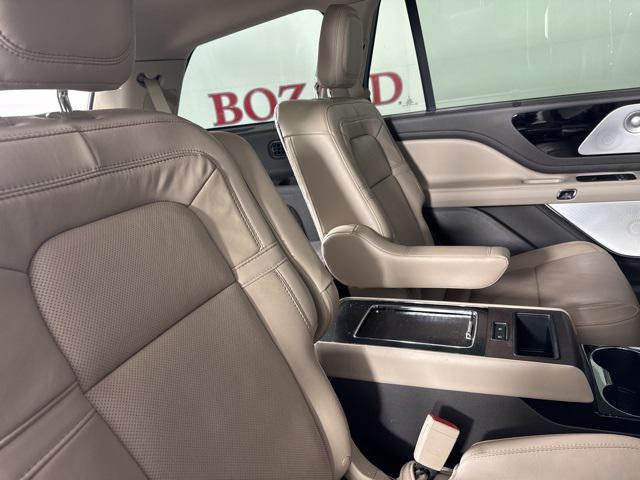 used 2022 Lincoln Aviator car, priced at $40,000