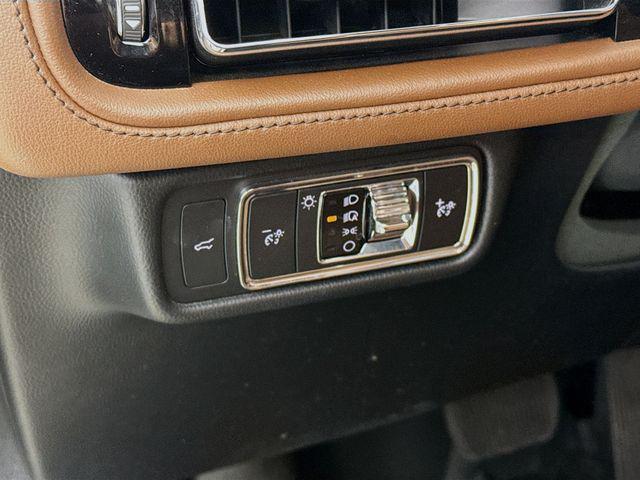 used 2023 Lincoln Aviator car, priced at $47,000