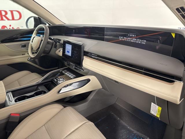 new 2025 Lincoln Nautilus car, priced at $67,532