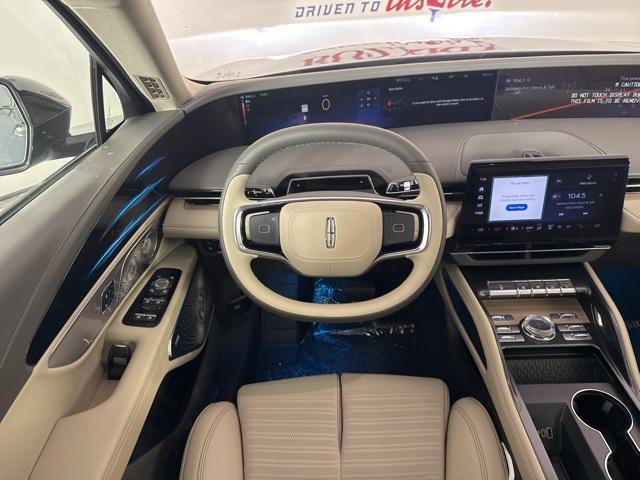 new 2025 Lincoln Nautilus car, priced at $67,532