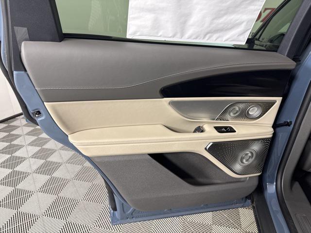 new 2025 Lincoln Nautilus car, priced at $67,532
