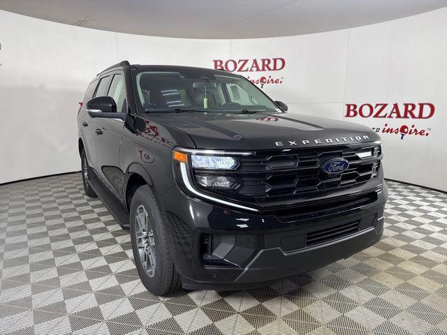 new 2025 Ford Expedition car, priced at $69,345