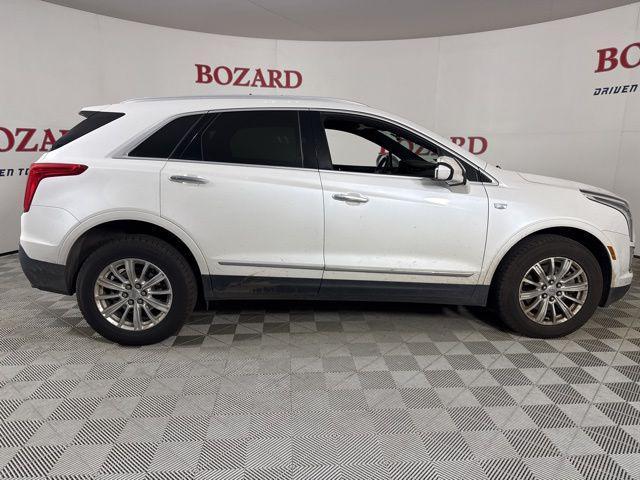 used 2017 Cadillac XT5 car, priced at $13,500