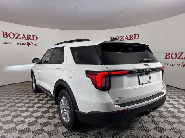 new 2025 Ford Explorer car, priced at $39,822