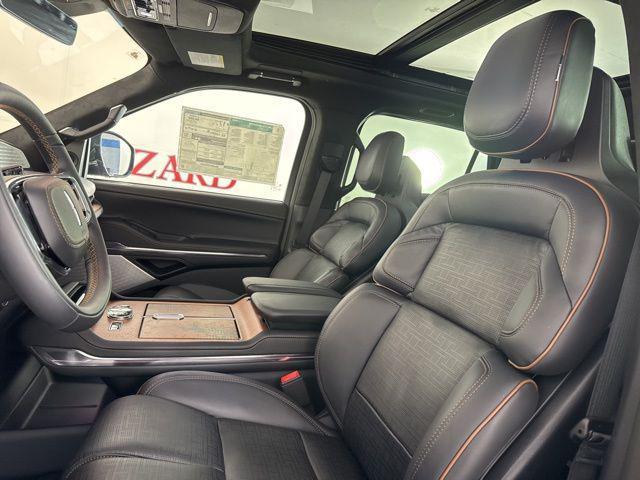 new 2025 Lincoln Navigator car, priced at $121,485