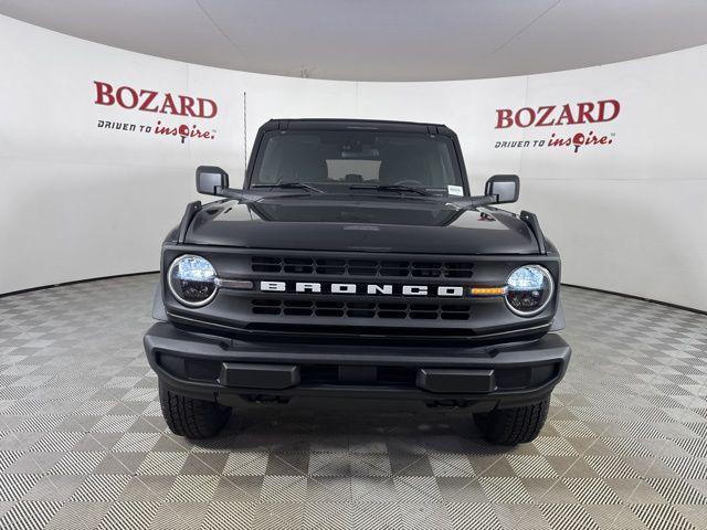 new 2025 Ford Bronco car, priced at $42,412
