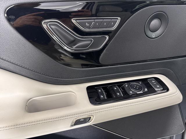 new 2025 Lincoln Aviator car, priced at $53,702