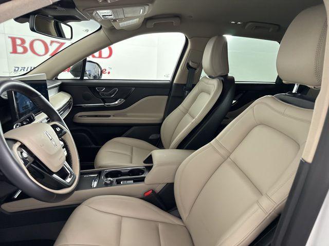 new 2025 Lincoln Corsair car, priced at $37,557