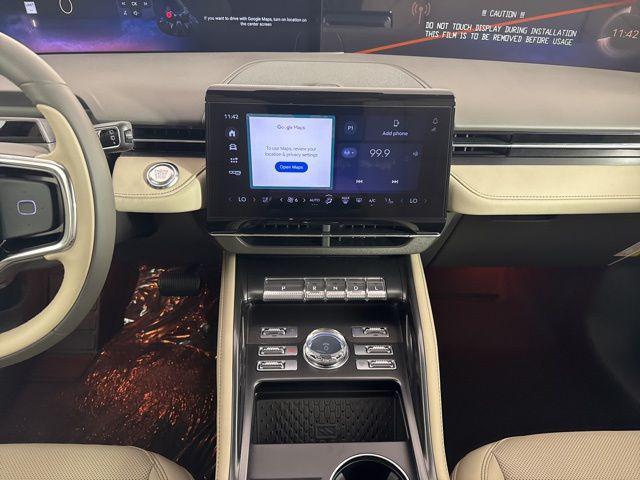 new 2025 Lincoln Nautilus car, priced at $48,976