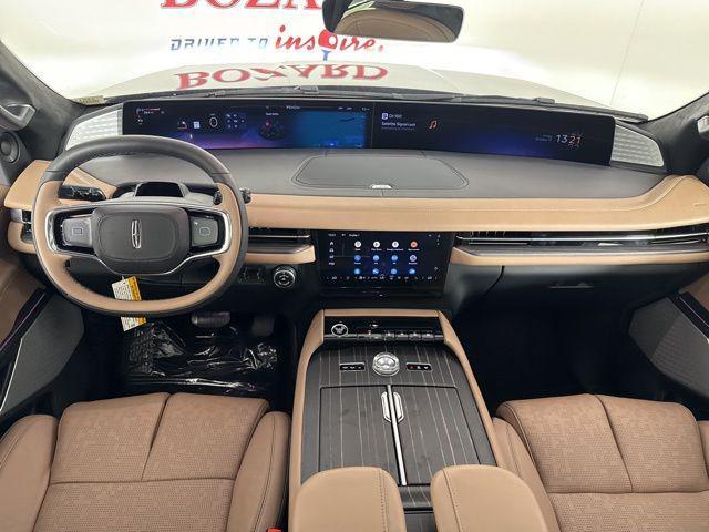 new 2025 Lincoln Navigator car, priced at $118,835