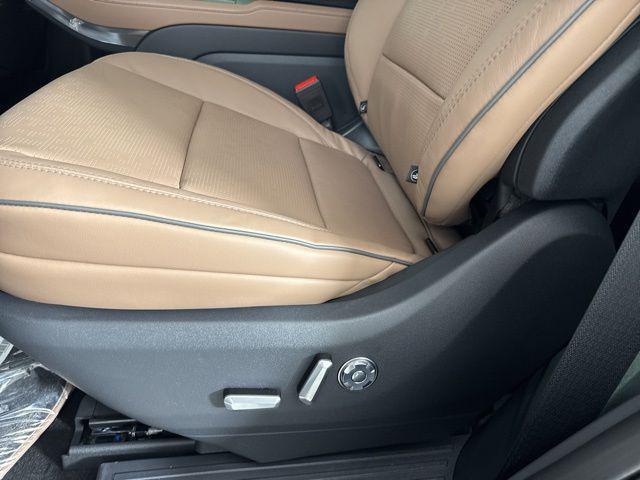 new 2025 Lincoln Navigator car, priced at $118,835