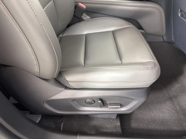 new 2025 Ford Explorer car, priced at $42,924