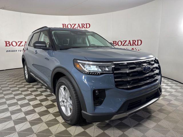 new 2025 Ford Explorer car, priced at $42,924