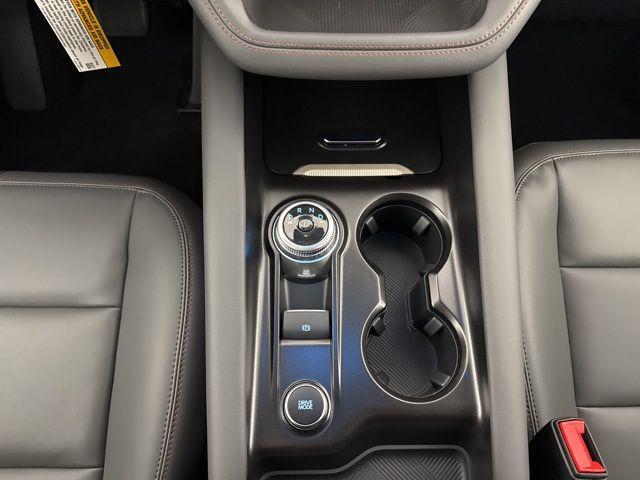 new 2025 Ford Explorer car, priced at $42,924