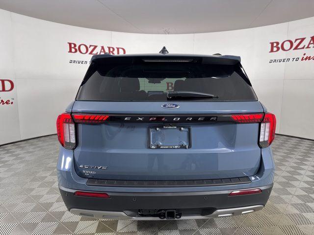 new 2025 Ford Explorer car, priced at $42,924