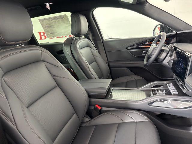 new 2025 Lincoln Nautilus car, priced at $52,886