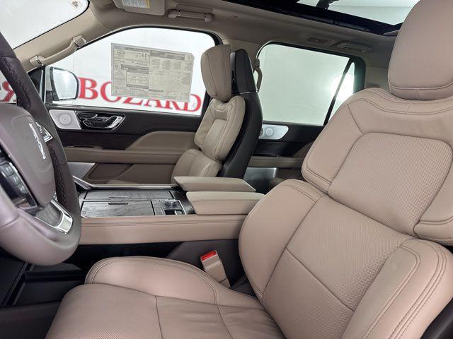 new 2024 Lincoln Navigator car, priced at $89,737