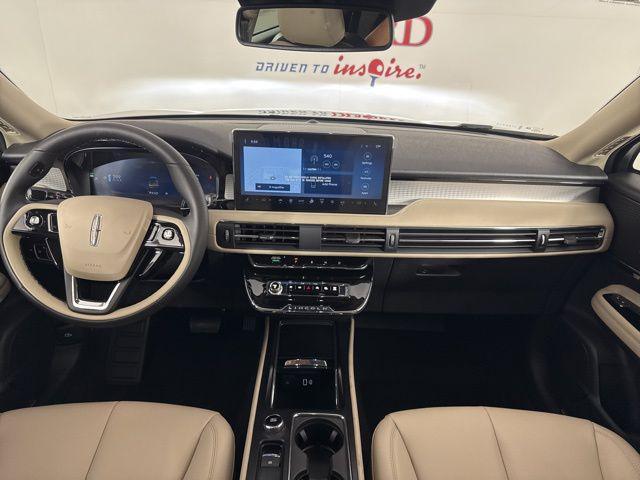 new 2025 Lincoln Corsair car, priced at $38,232