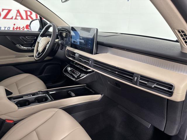 new 2025 Lincoln Corsair car, priced at $38,232