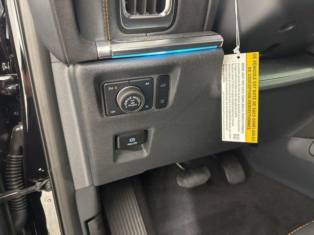 new 2025 Ford Expedition car, priced at $82,254