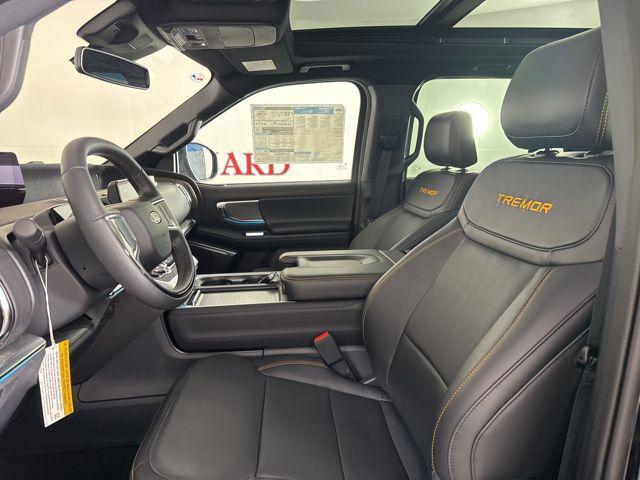 new 2025 Ford Expedition car, priced at $82,254