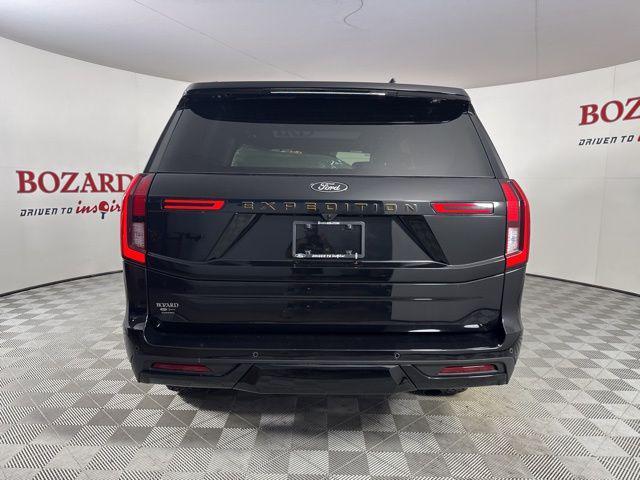 new 2025 Ford Expedition car, priced at $82,254