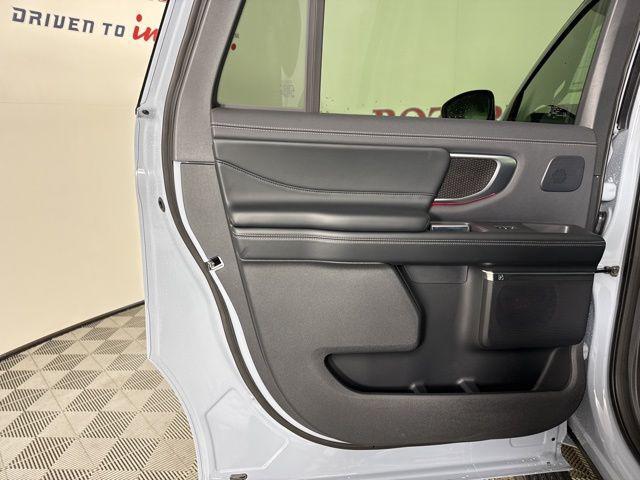 new 2025 Ford Expedition Max car, priced at $87,025