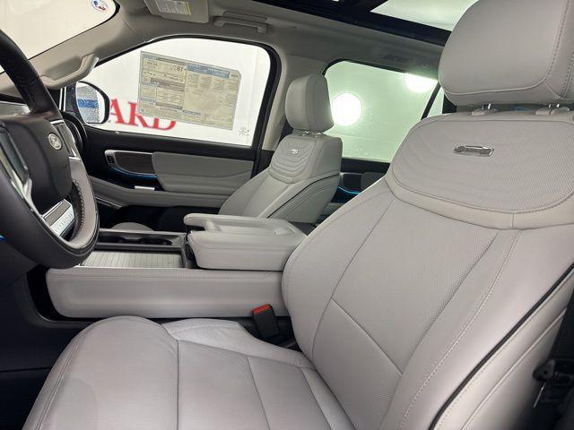 new 2025 Ford Expedition Max car, priced at $93,550