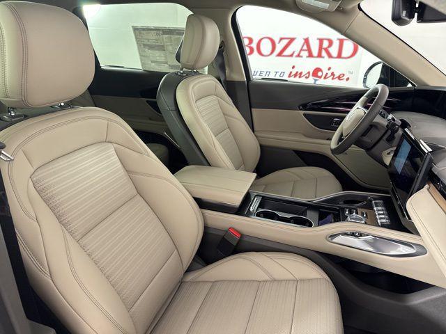 new 2025 Lincoln Nautilus car, priced at $64,824