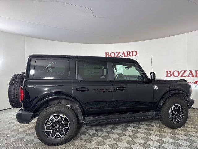 new 2025 Ford Bronco car, priced at $49,925