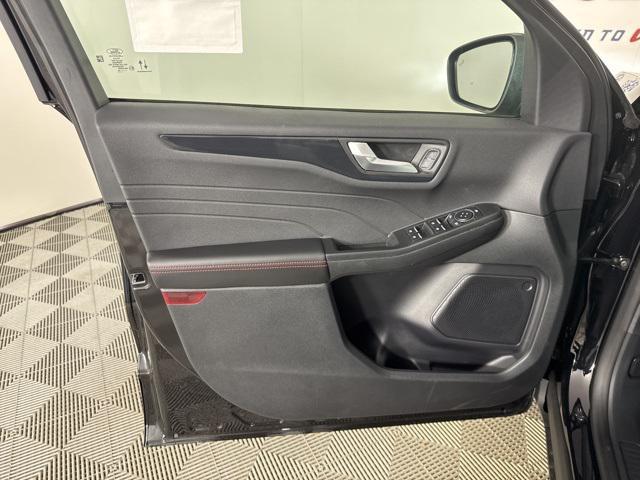 new 2025 Ford Escape car, priced at $30,468