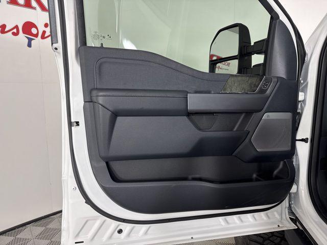 new 2025 Ford F-250 car, priced at $86,432