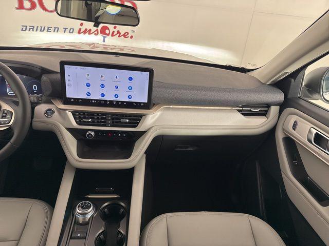 new 2025 Ford Explorer car, priced at $42,746