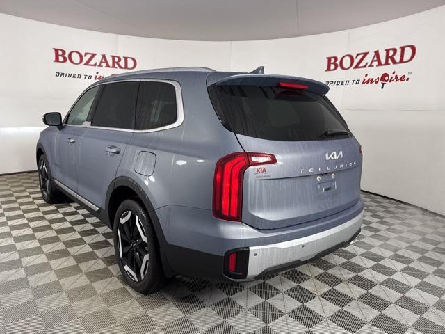 used 2024 Kia Telluride car, priced at $36,000