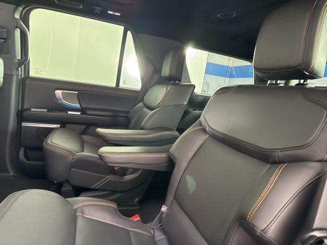 new 2025 Ford Expedition car, priced at $81,073